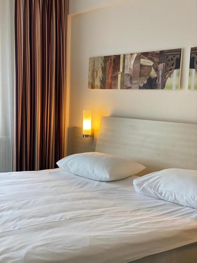 The Gerald'S Hotel Rădăuţi Kültér fotó