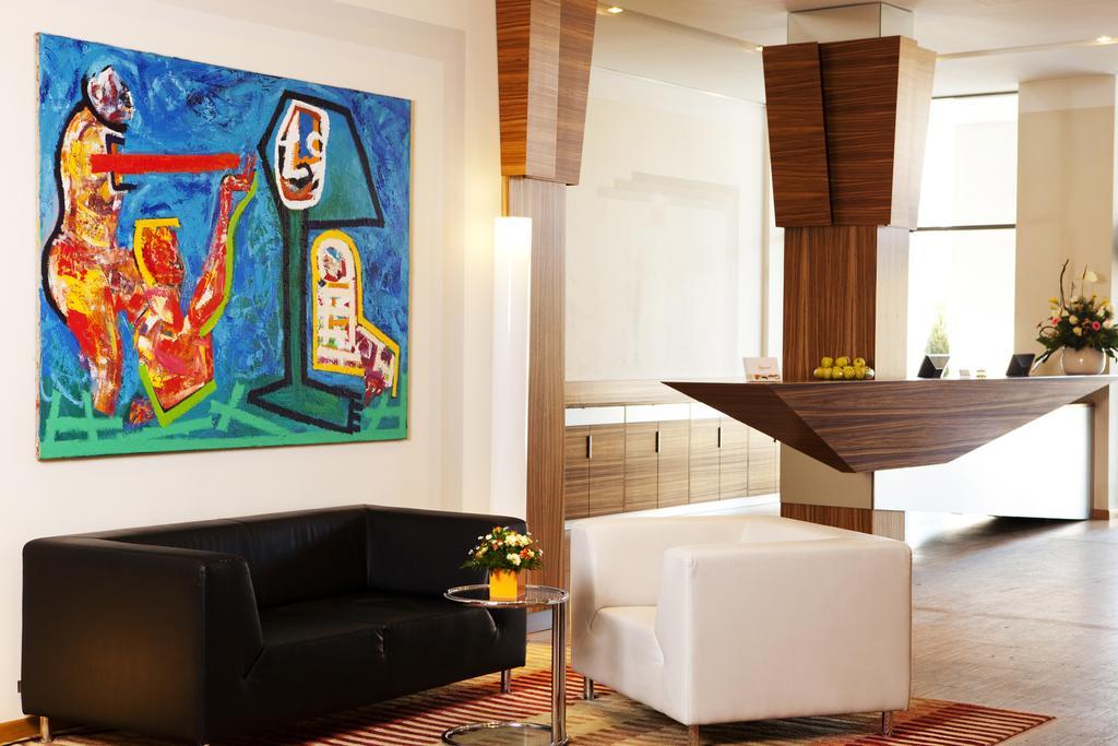 The Gerald'S Hotel Rădăuţi Kültér fotó