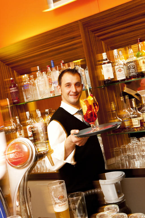 The Gerald'S Hotel Rădăuţi Kültér fotó